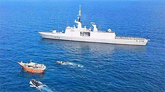 ​البحرية الفرنسية تضبط 815 كيلو من الهيروين على متن سفينة مشبوهة